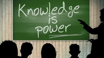 Auch Lehrer sollten für den Fall der Berufsunfähigkeit vorbeugen.