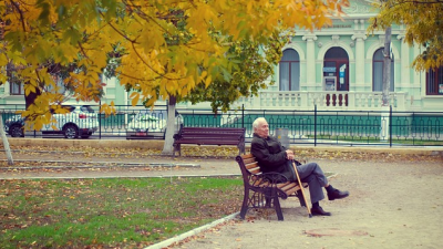 Rentenerhöhung 2016 - Zehntausende Rentner werden steuerpflichtig!